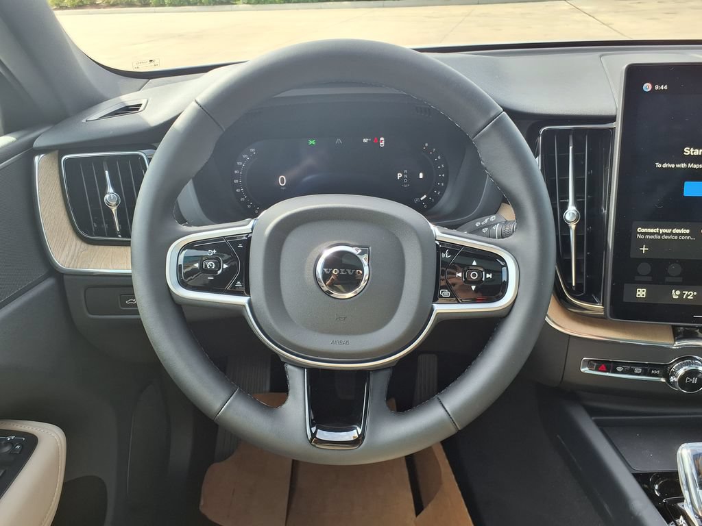 New 2026 Volvo XC60 B5 Plus w/ Protection Package Premier AWD/4WD image 19