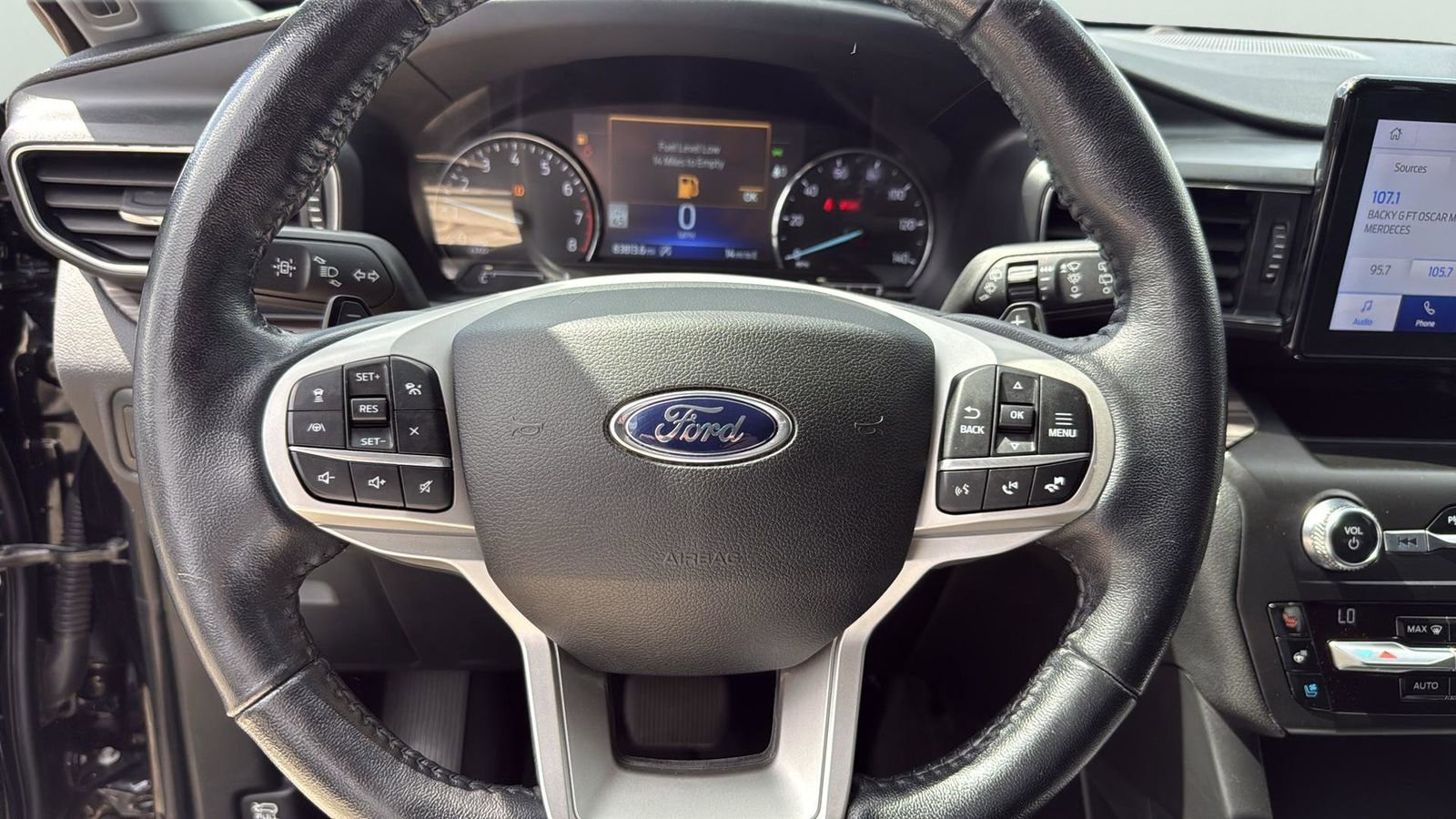 Used 2020 Ford Explorer Limited image 15