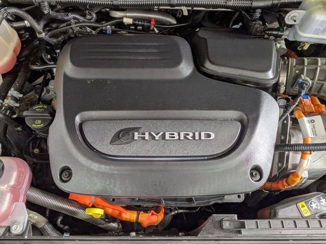 Used 2022 Chrysler Pacifica Touring-L w/ Uconnect Theater Family Group FWD image 30