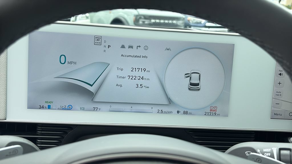 Used 2024 Hyundai Ioniq 5 Limited AWD/4WD image 16