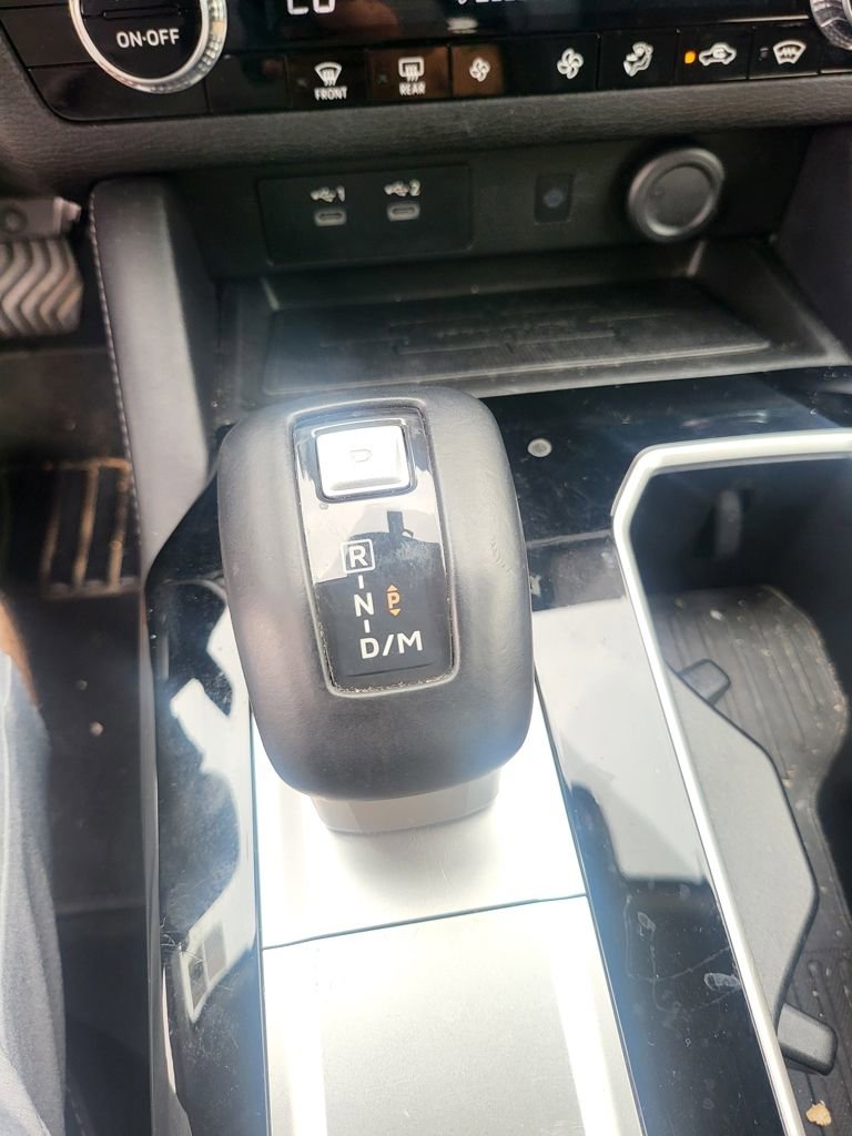 Used 2025 Mitsubishi Outlander SE AWD/4WD image 6