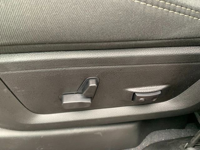 New 2026 RAM 2500 Big Horn AWD/4WD image 16