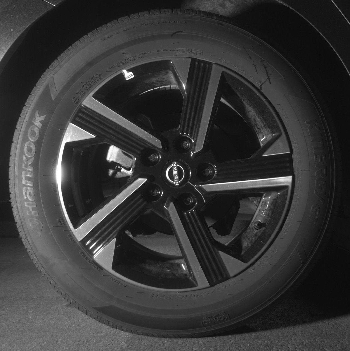 Used 2025 Nissan Sentra SV image 15