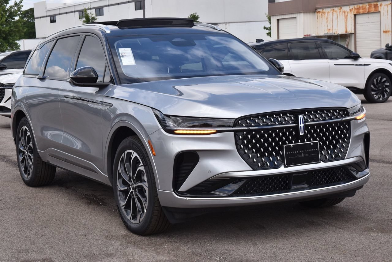 New 2026 Lincoln Nautilus Reserve AWD/4WD image 10
