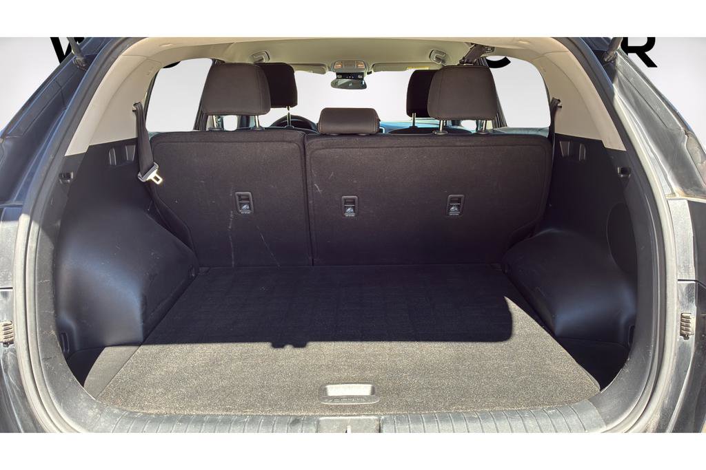 Used 2020 Kia Sportage LX image 10