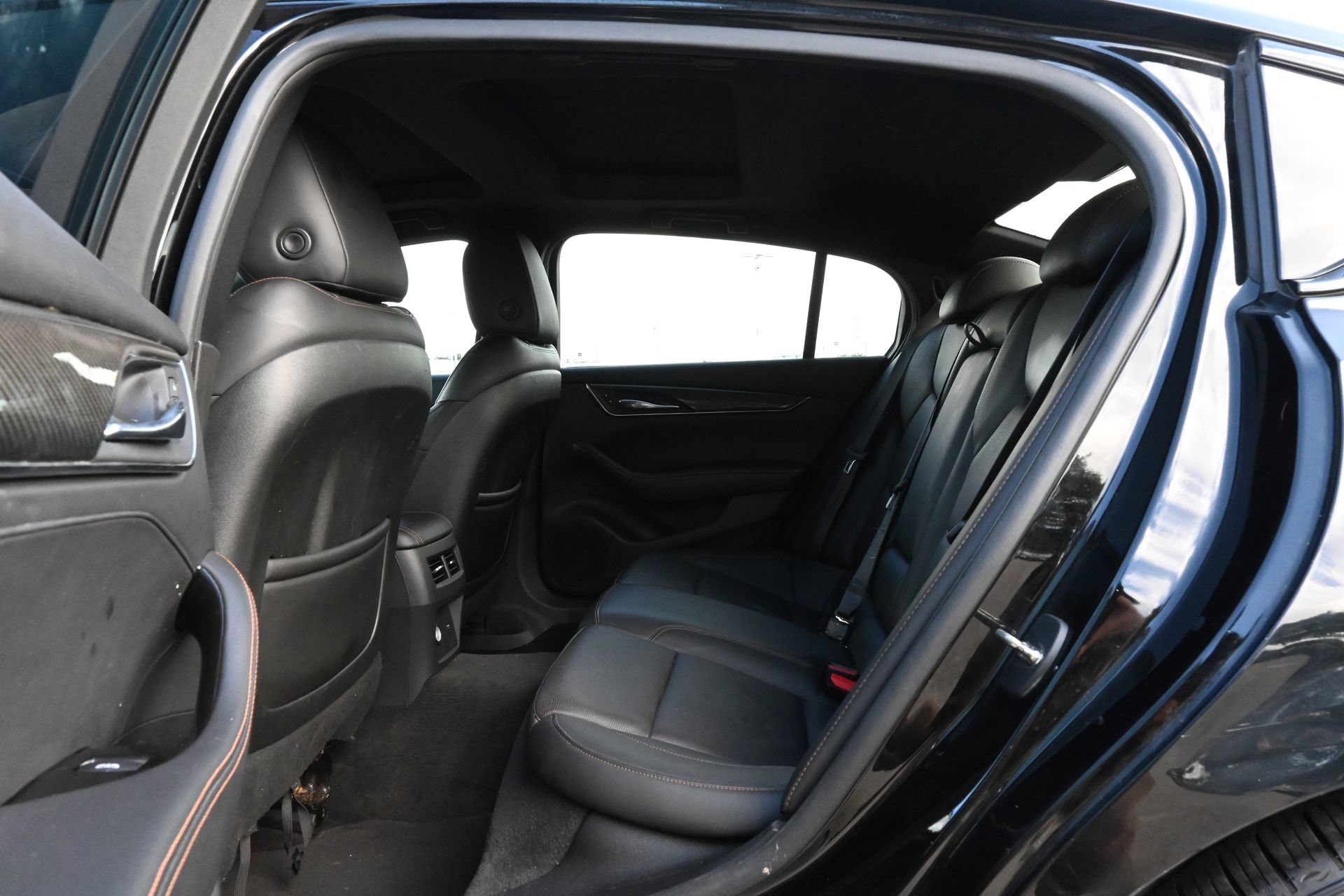 Used 2022 Cadillac CT5 Sport w/ Climate Package RWD image 19