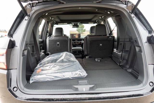 New 2026 Honda Pilot TrailSport image 18