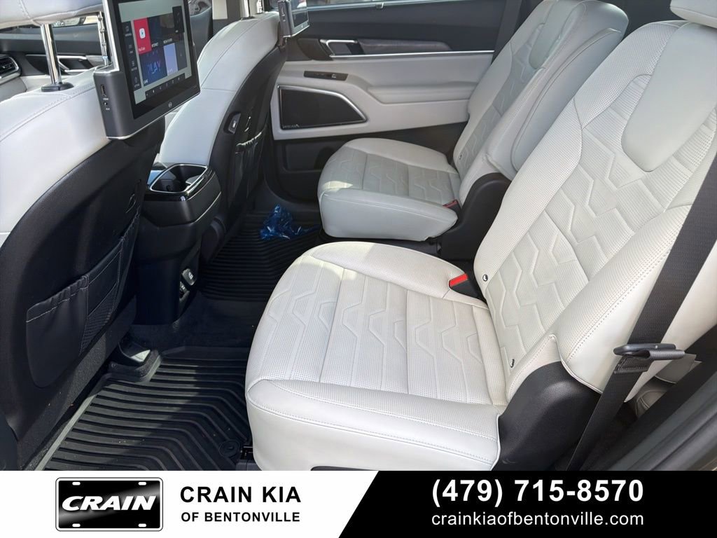 Certified 2022 Kia Telluride SX w/ SX Prestige Package AWD/4WD image 18