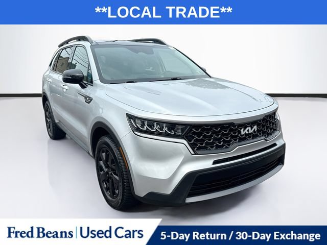 Used 2022 Kia Sorento S w/ Panoramic Sunroof Package