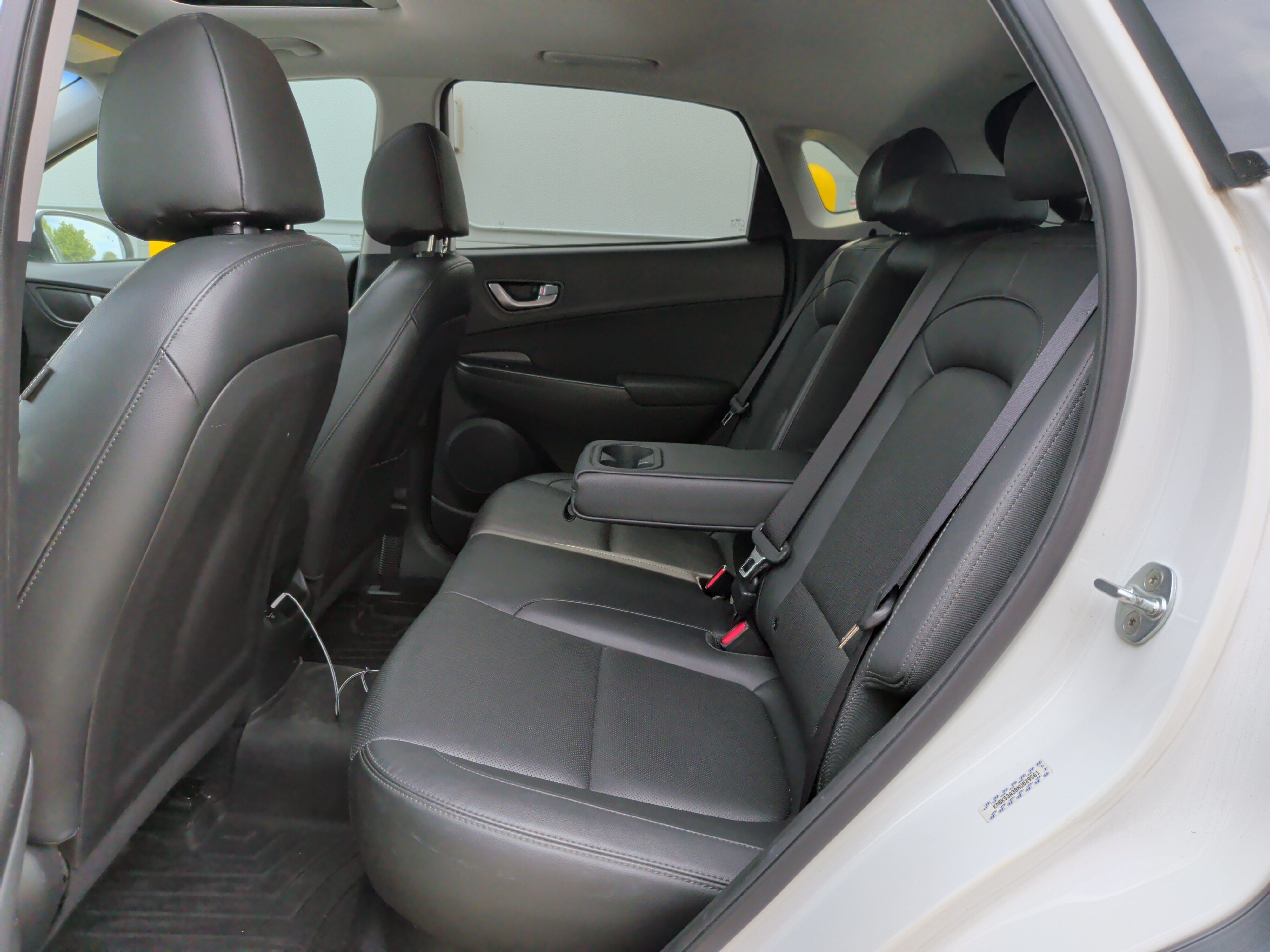 Used 2022 Hyundai Kona Limited FWD image 28