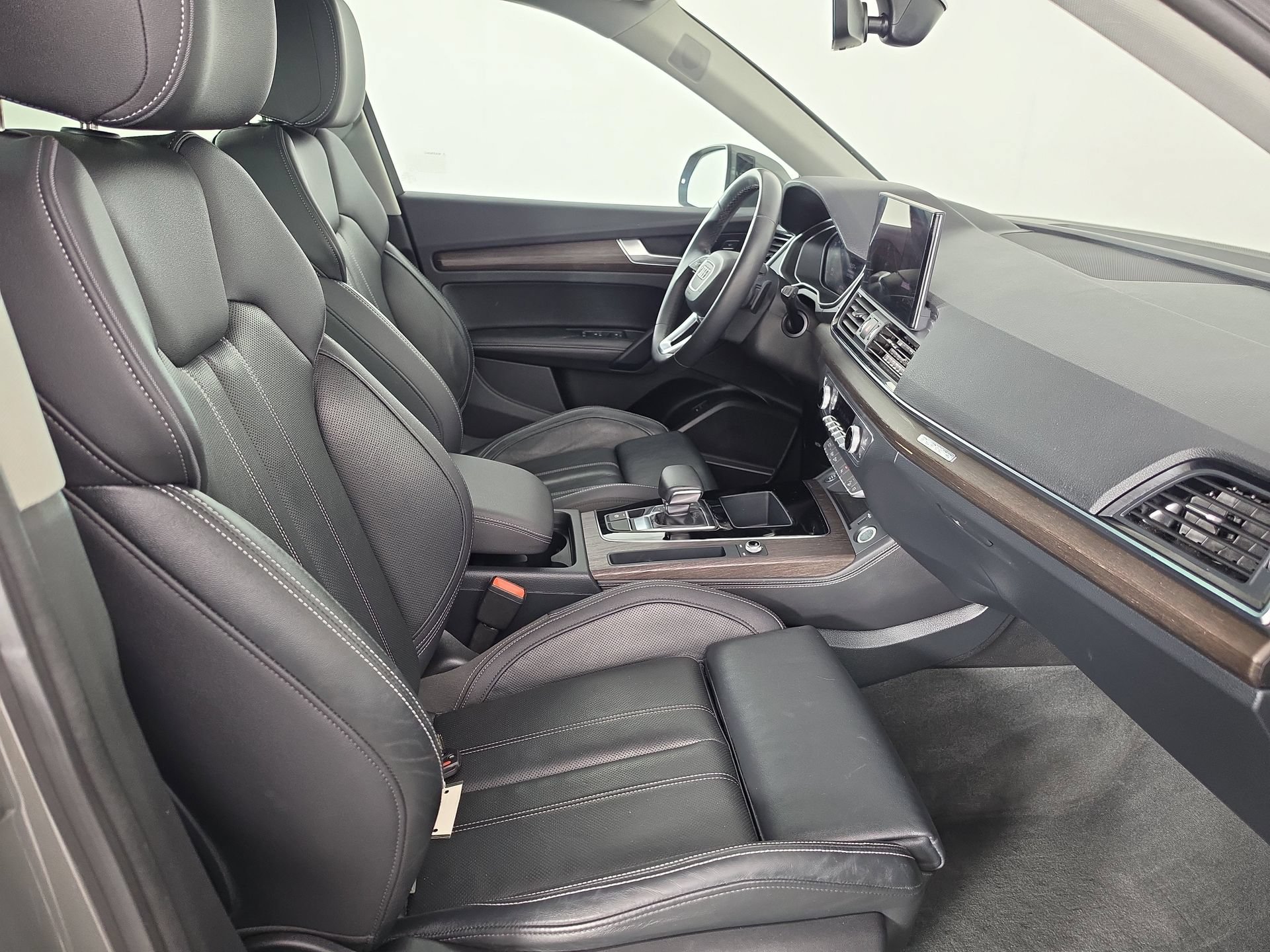 Certified 2023 Audi Q5 2.0T Premium Plus AWD/4WD image 44