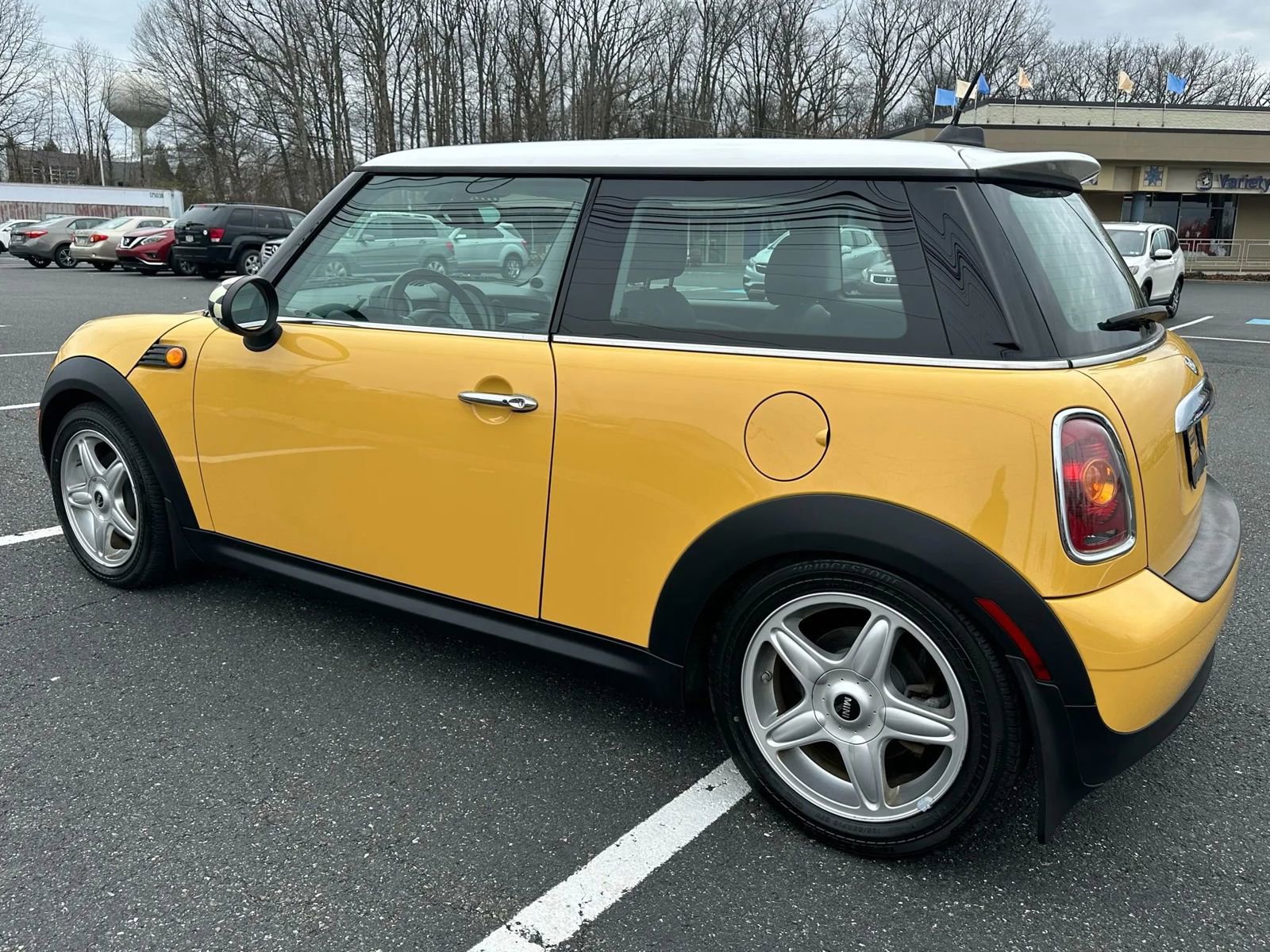 Used 2009 MINI Cooper Hardtop image 10