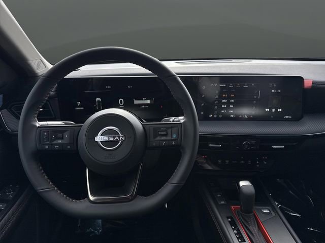 New 2026 Nissan Kicks SR w/ Cold Weather Package image 6