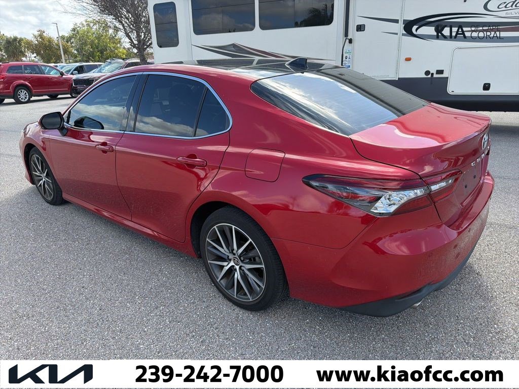 Used 2023 Toyota Camry XLE w/ Navigation Package image 6