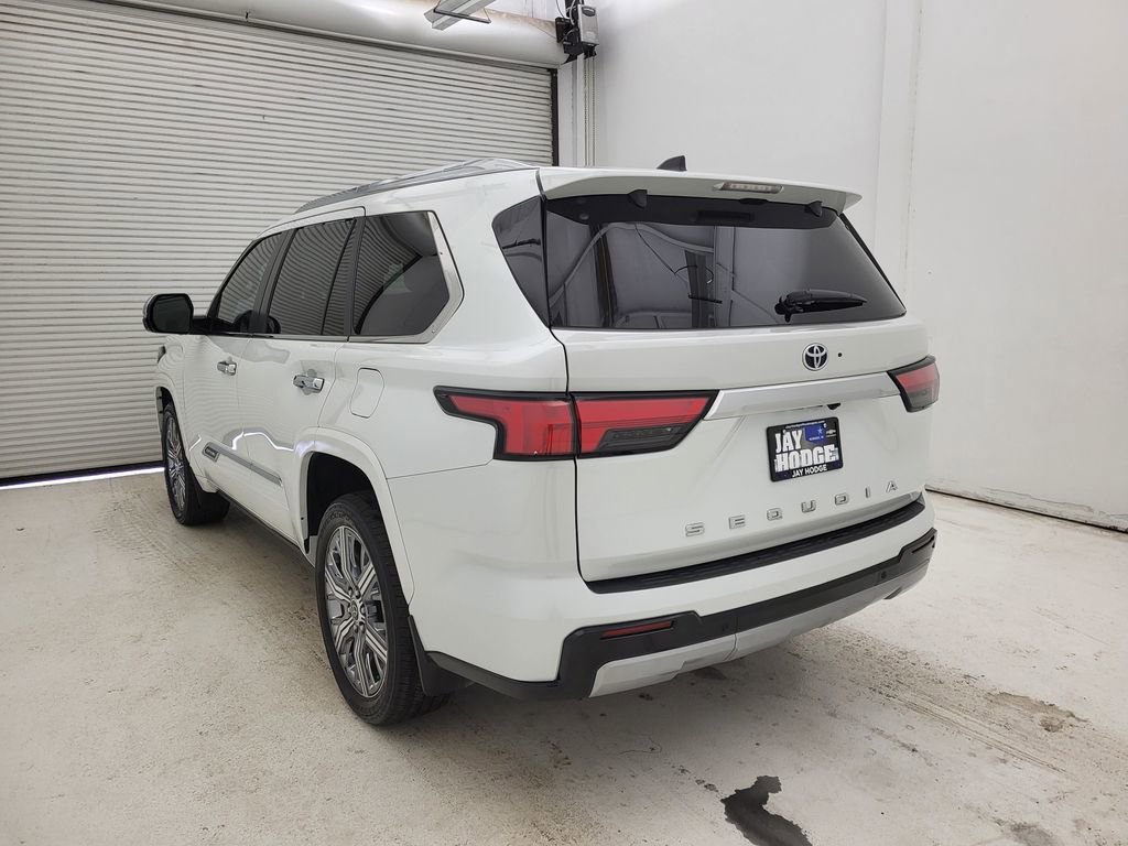 Used 2024 Toyota Sequoia Capstone image 29