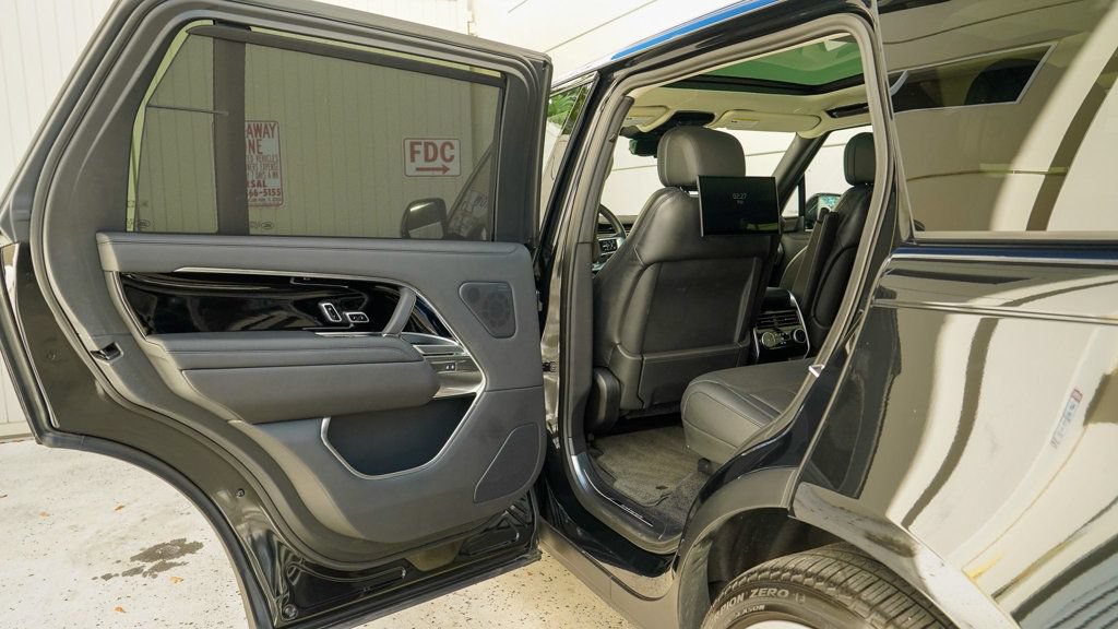 Used 2023 Land Rover Range Rover Long Wheelbase Autobiography AWD/4WD image 55