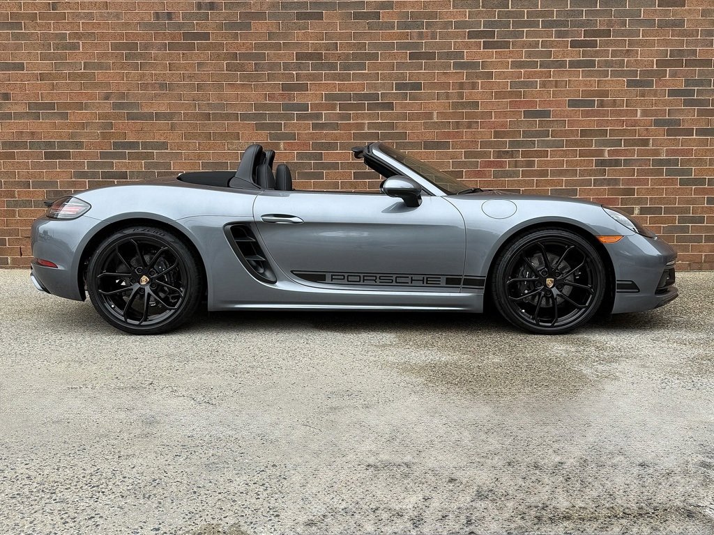 New 2025 Porsche 718 Boxster image 8