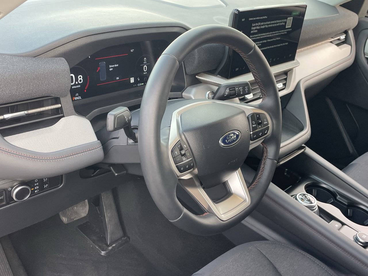Certified 2025 Ford Explorer Active image 23