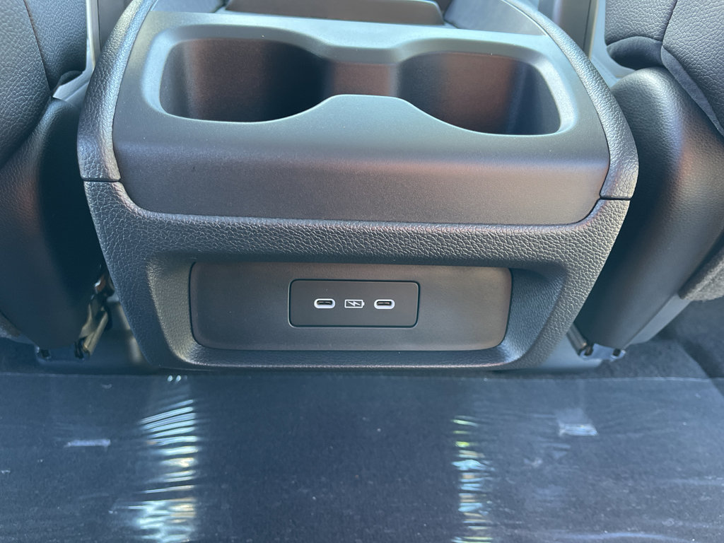 New 2026 Honda Odyssey Touring image 32