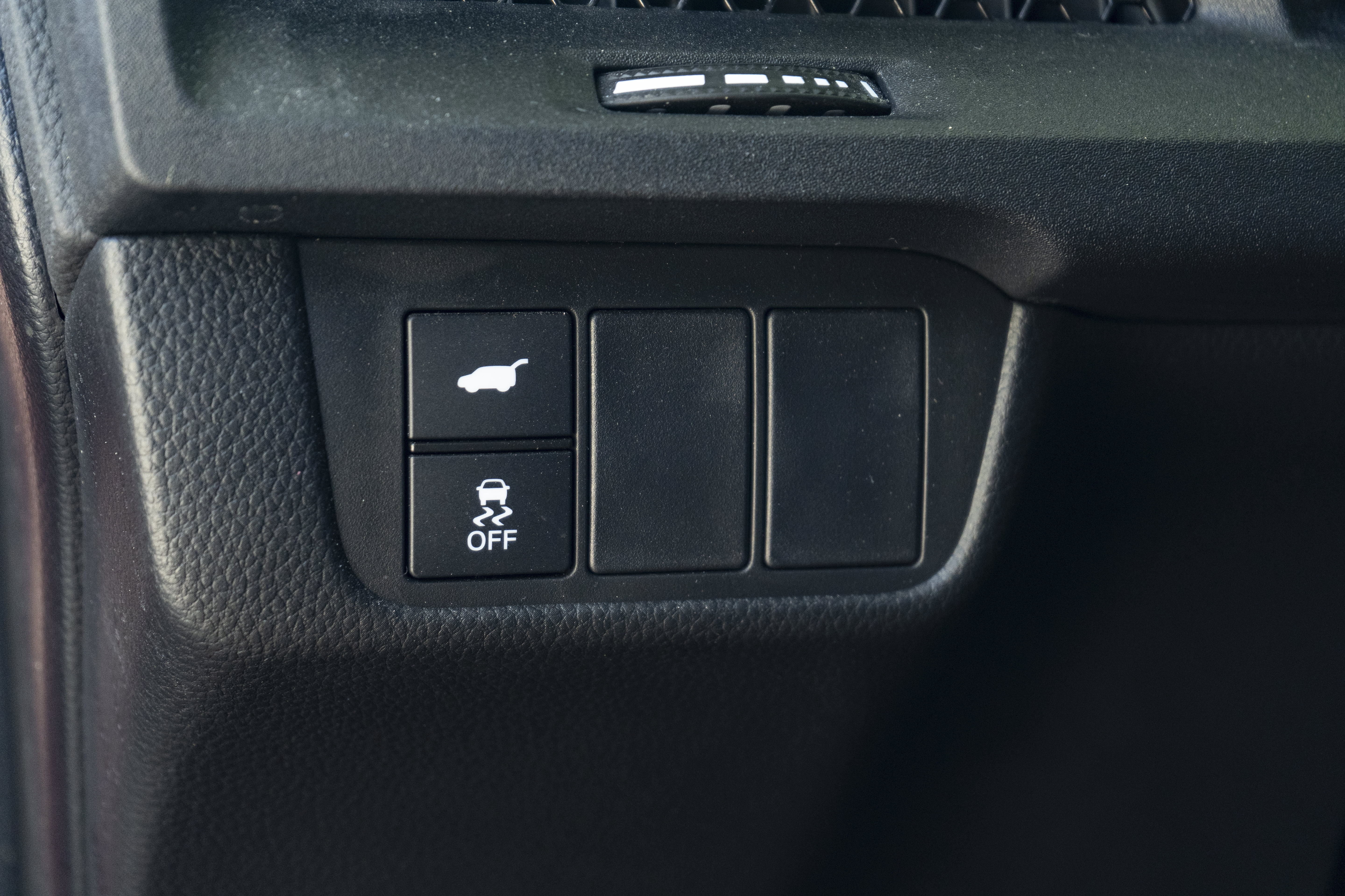 Certified 2025 Honda CR-V Sport-L image 40