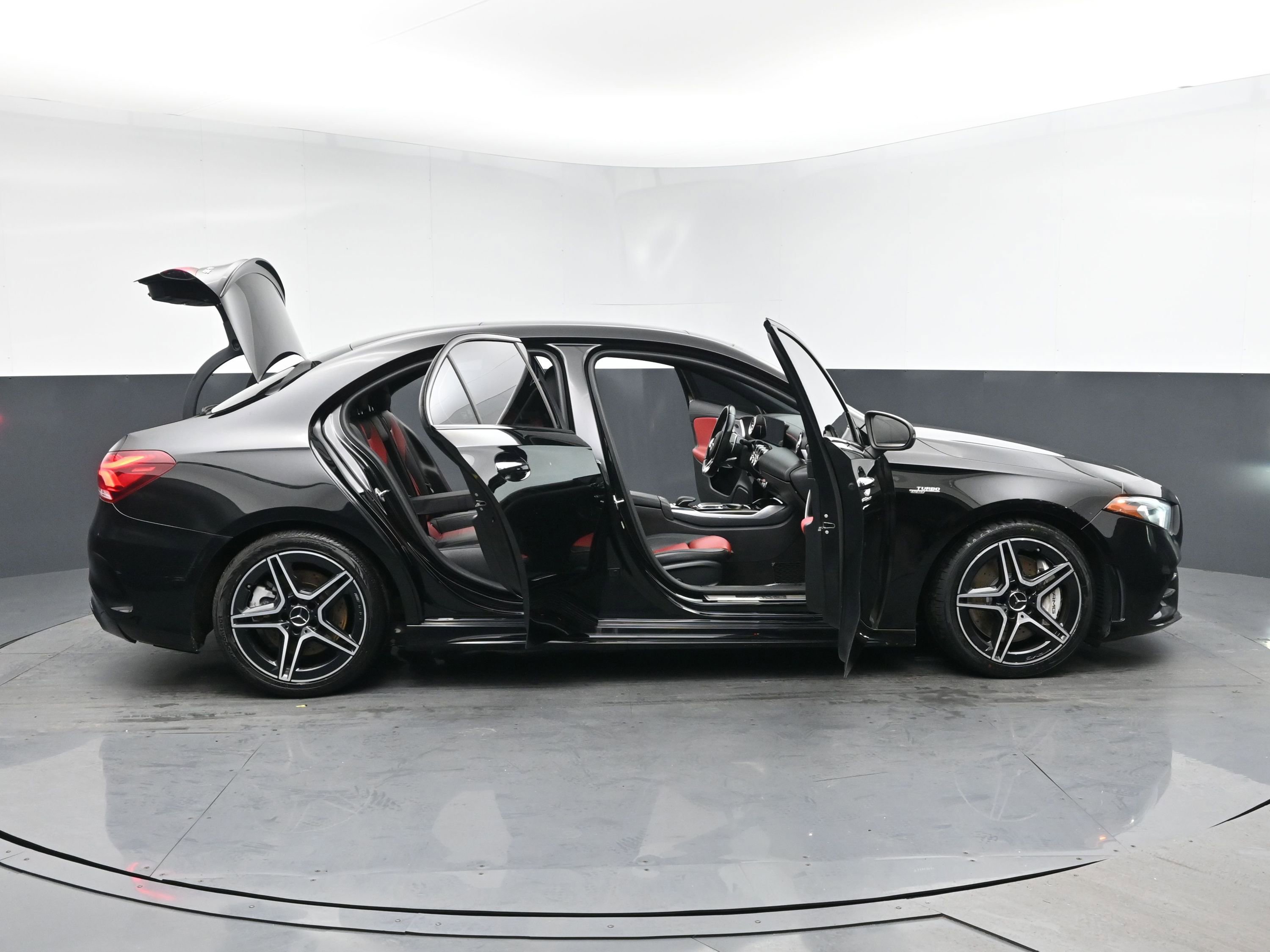 Used 2020 Mercedes-Benz A 35 AMG 4MATIC image 27