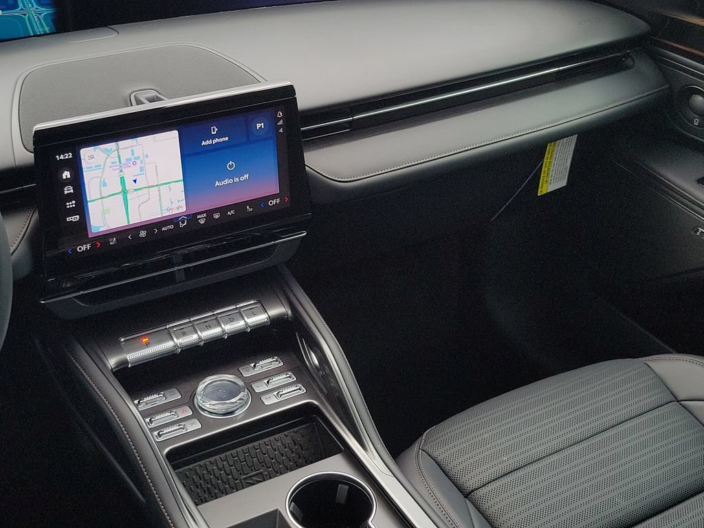 New 2026 Lincoln Nautilus Reserve w/ Jet Appearance Package AWD/4WD image 14