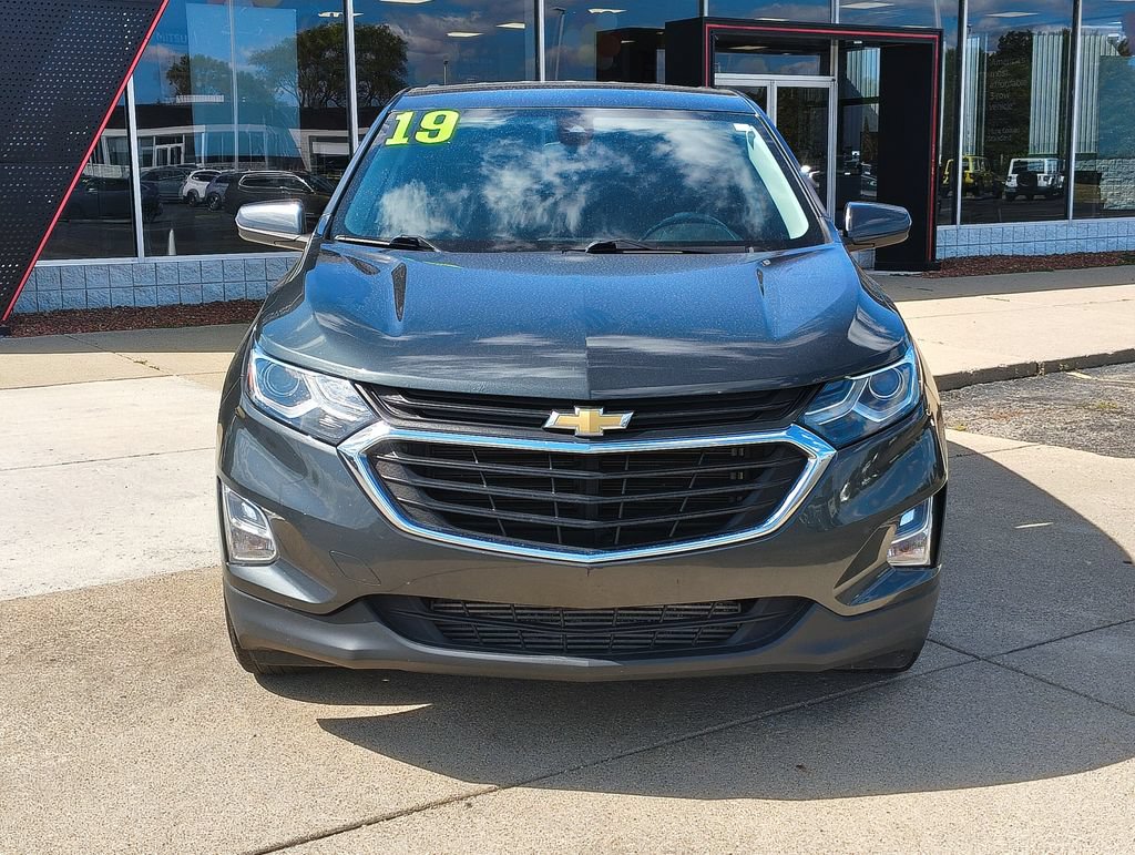 Used 2019 Chevrolet Equinox LT w/ Driver Convenience Package FWD image 12