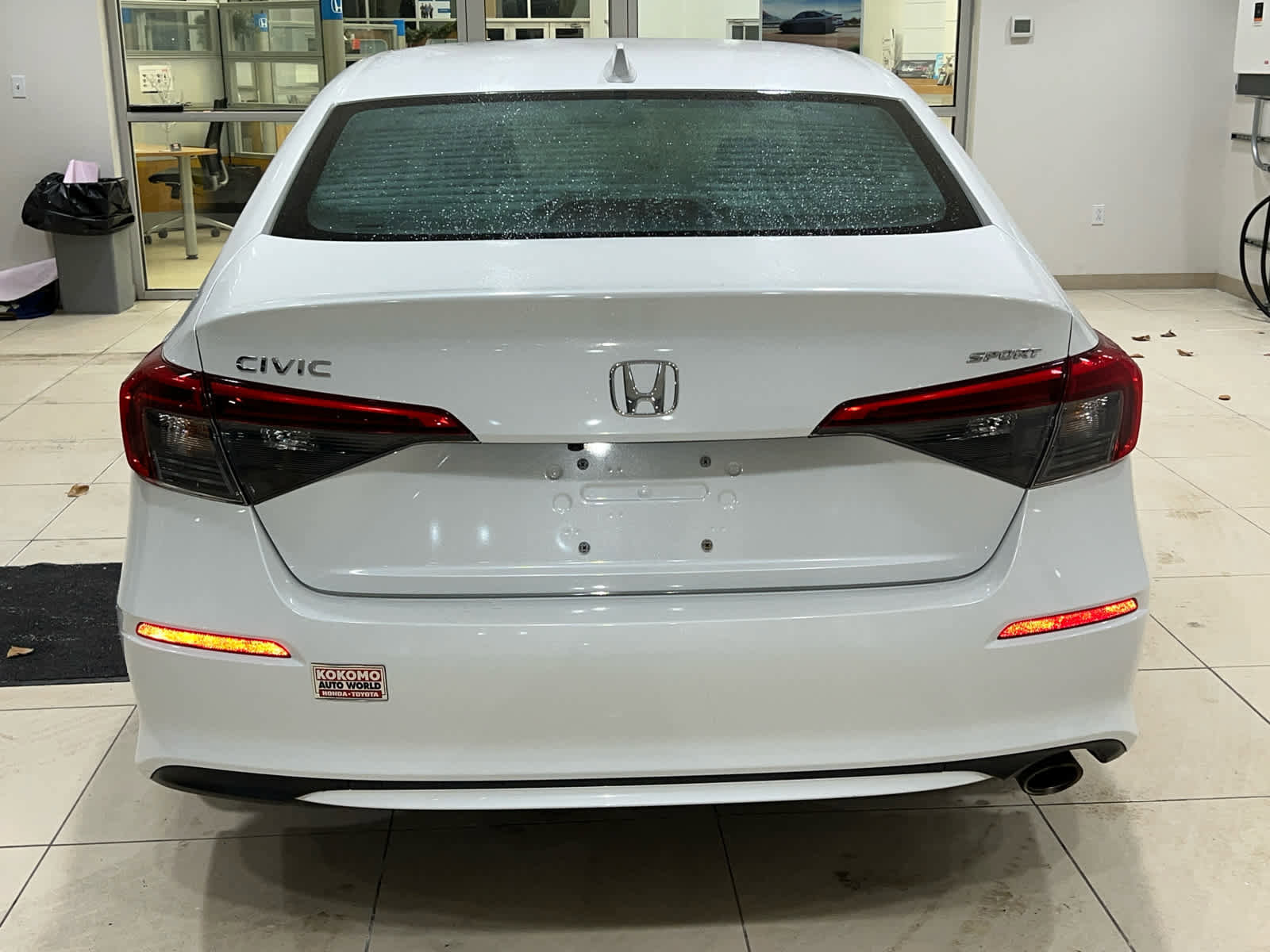 Used 2023 Honda Civic Sport image 9