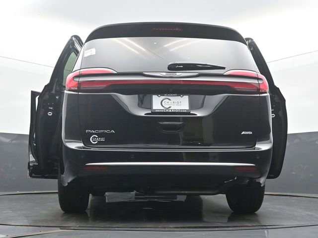 New 2026 Chrysler Pacifica Pinnacle image 52