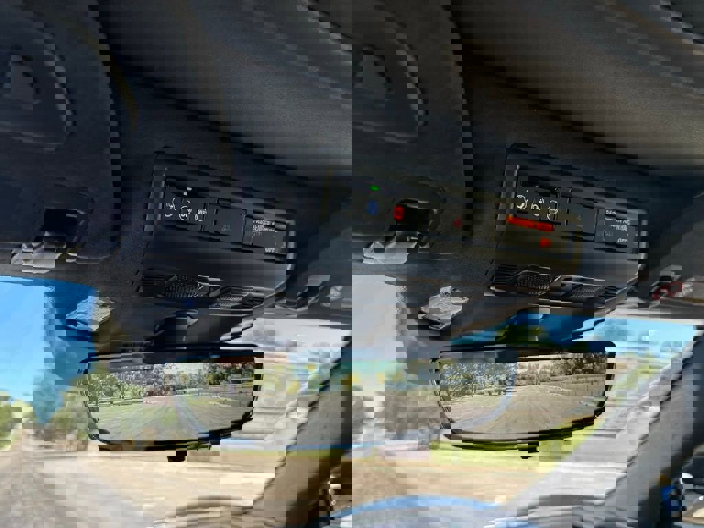 New 2026 Chevrolet Corvette Stingray Premium Cpe w/ Stealth Interior Trim Package RWD image 38