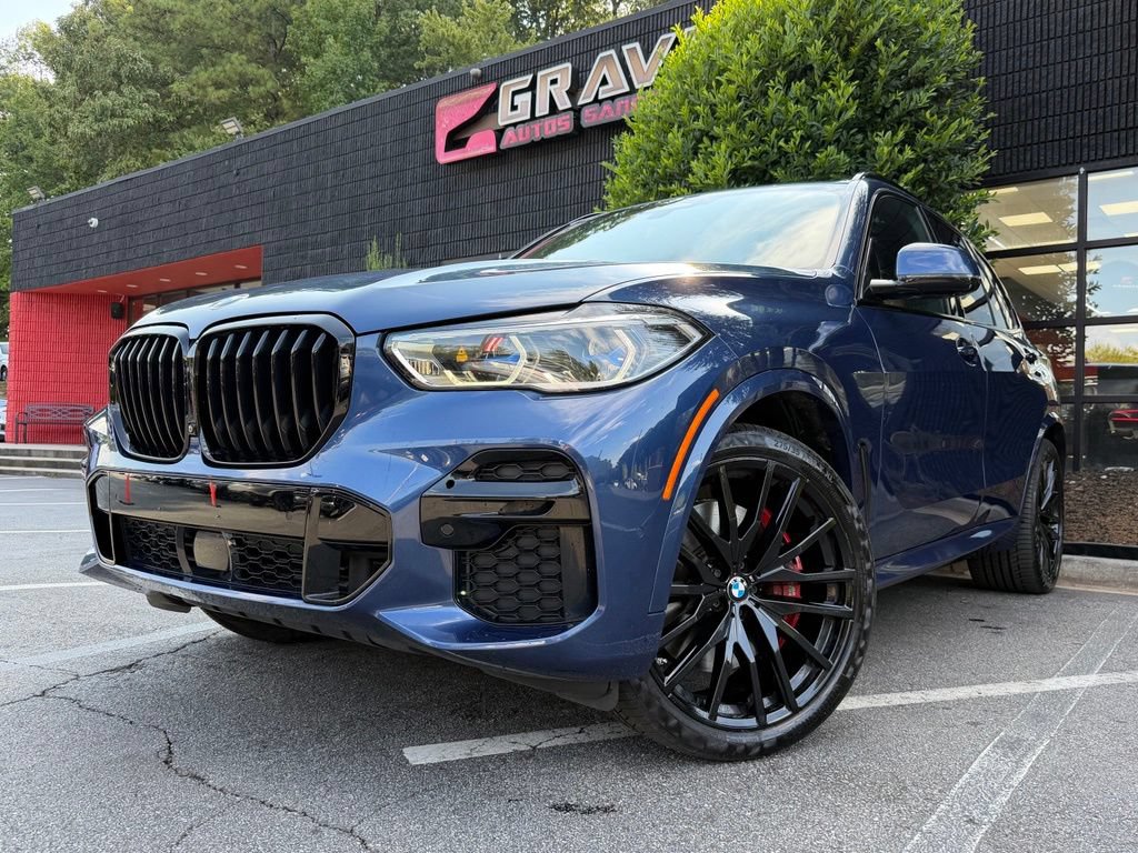 Used 2022 BMW X5 M50i w/ Executive Package AWD/4WD image 2