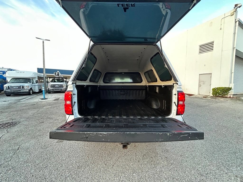 Used 2017 Chevrolet Silverado 1500 LT w/ All Star Edition AWD/4WD image 31