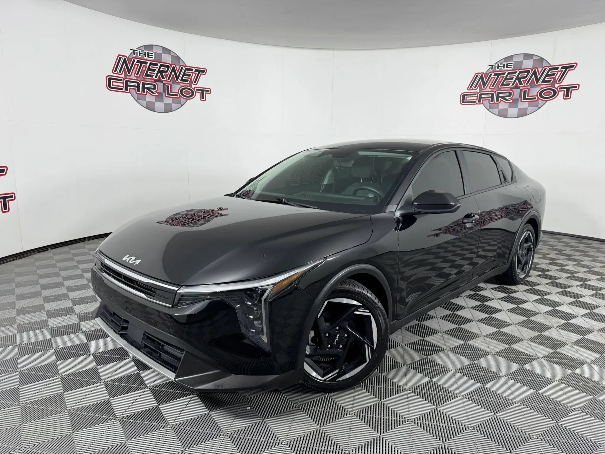 Used 2025 Kia K4 EX