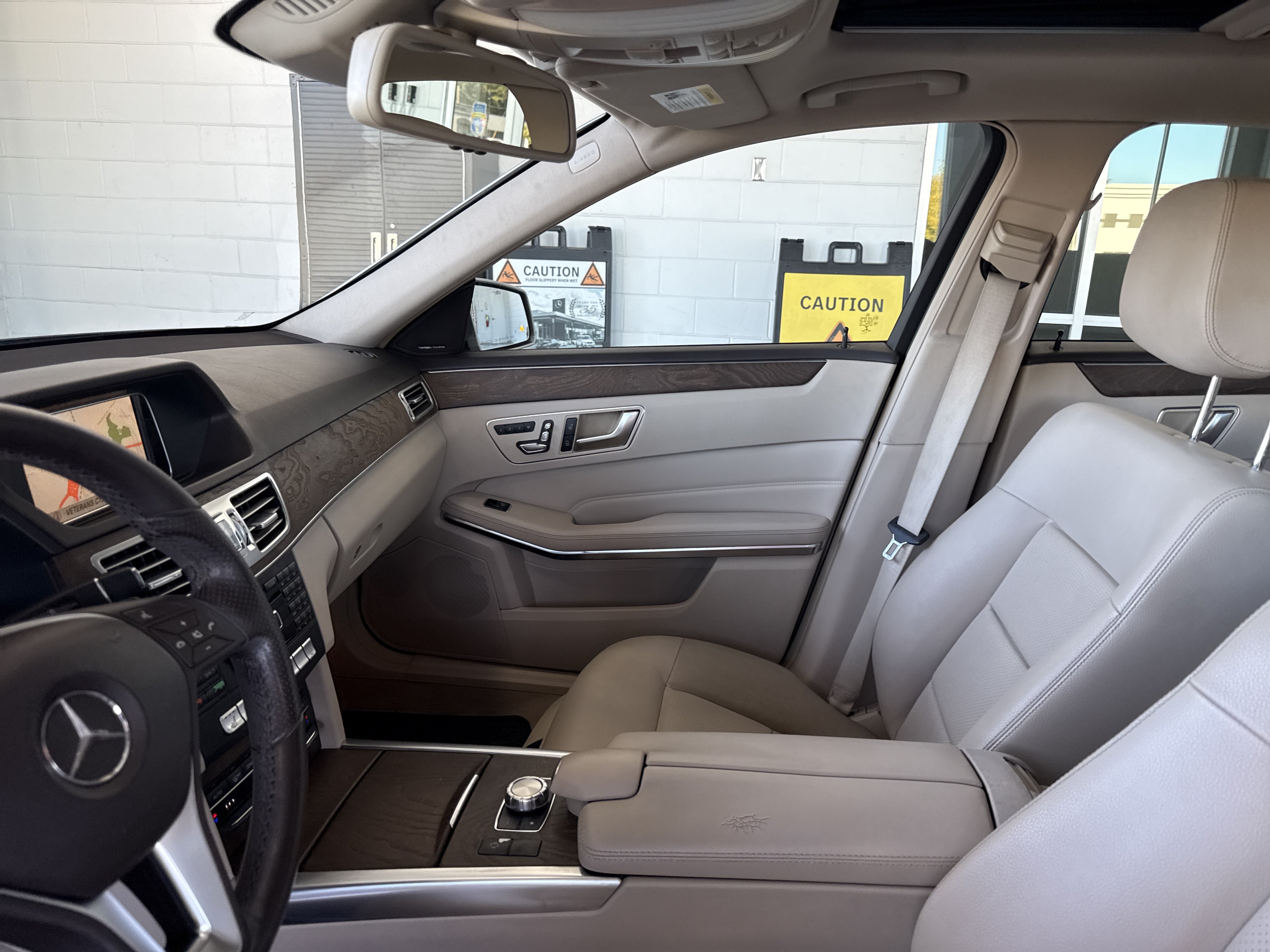 Used 2014 Mercedes-Benz E 350 Sedan image 18