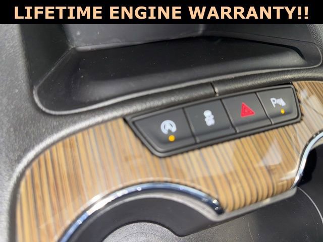 Used 2023 GMC Acadia SLE w/ Driver Convenience Package image 24