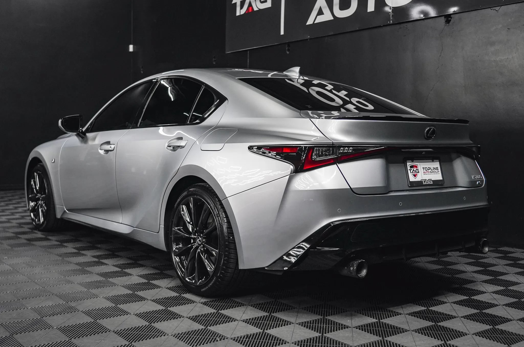 Used 2024 Lexus IS 350 F Sport w/ Navigation Package AWD/4WD image 29