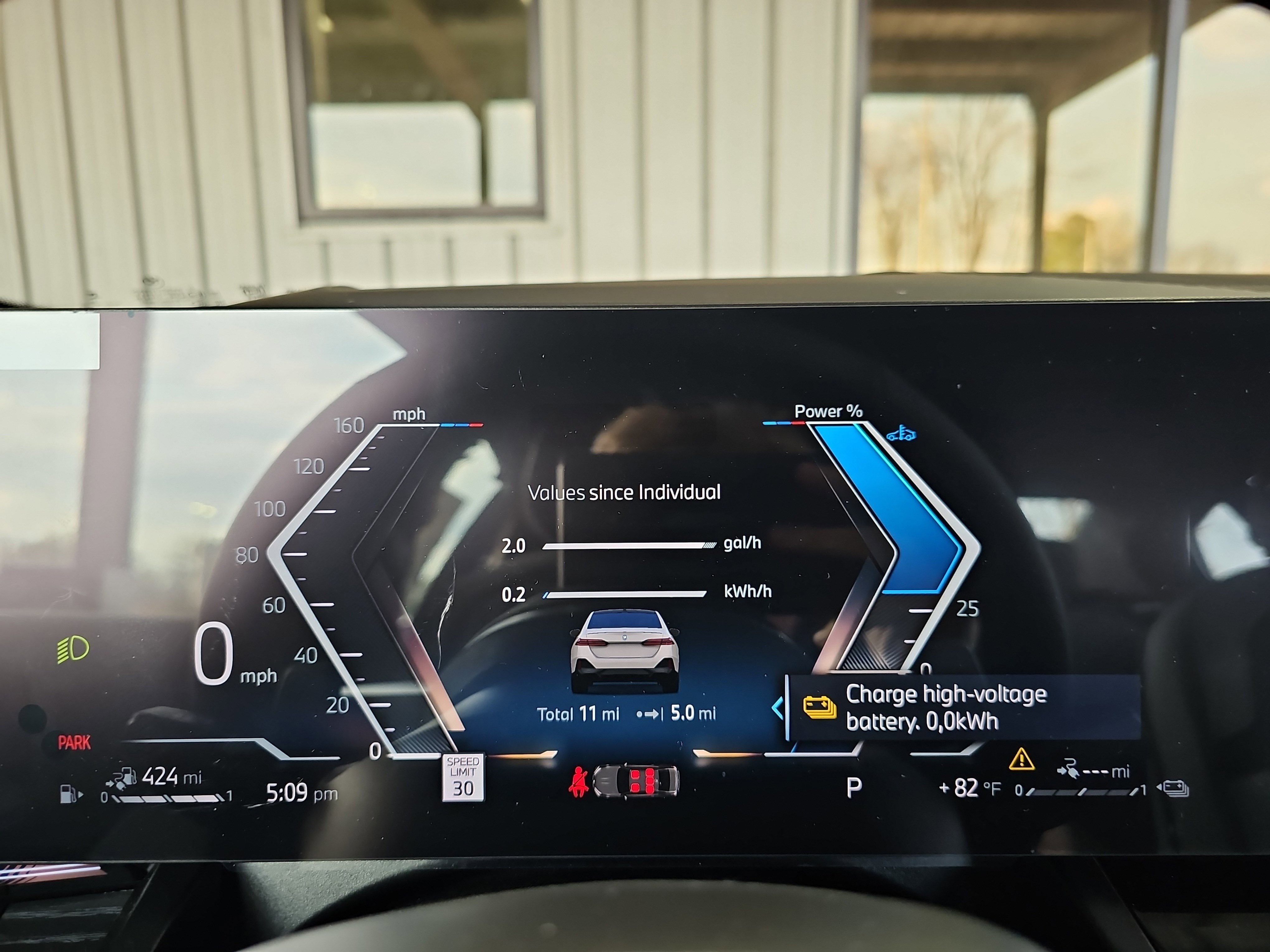 New 2026 BMW 550e xDrive w/ Executive Package image 20