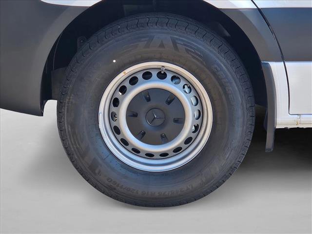 New 2026 Mercedes-Benz Sprinter 2500 image 18