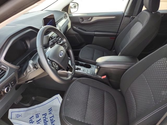 Used 2023 Ford Escape Active AWD/4WD image 11