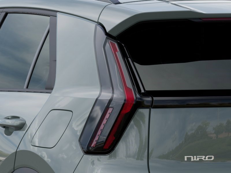 New 2027 Kia Niro LX FWD image 13