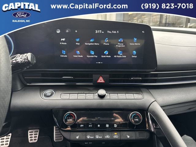 Used 2025 Hyundai Elantra N Base image 25