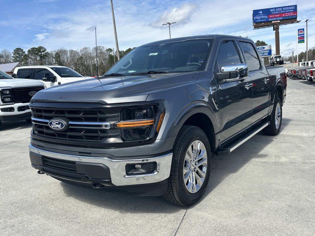 New 2026 Ford F150 XLT w/ Equipment Group 302A MID AWD/4WD image 3