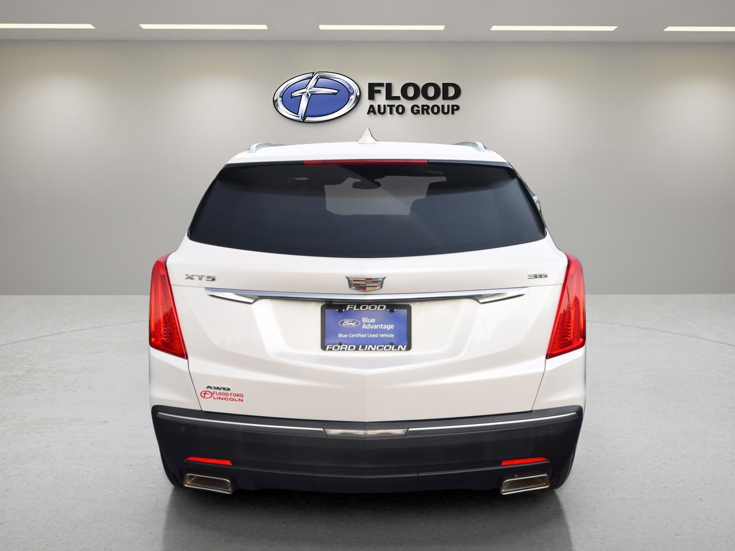 Used 2017 Cadillac XT5 Luxury AWD/4WD image 5