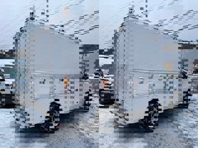 New 2026 Ford E-350 and Econoline 350 Super Duty w/ Power Equipment Group RWD image 24