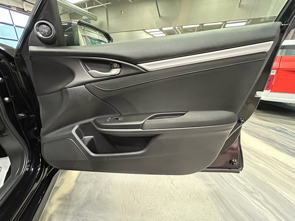 Used 2018 Honda Civic EX-T image 36