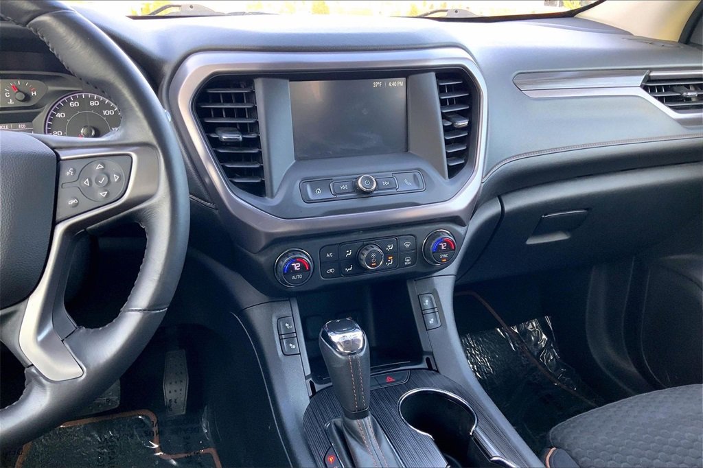 Used 2017 GMC Acadia SLE w/ Driver Alert Package I image 11