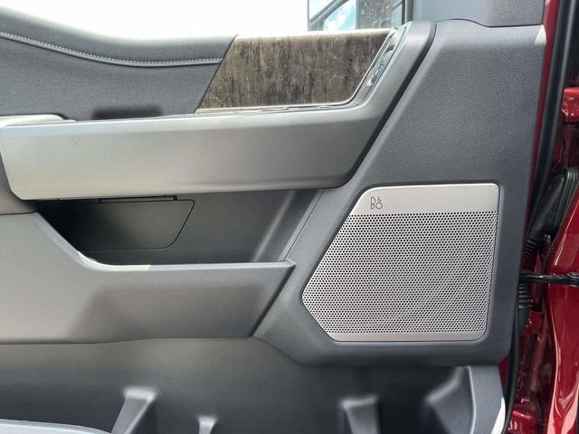 New 2026 Ford F250 Lariat w/ Black Appearance Package AWD/4WD image 13