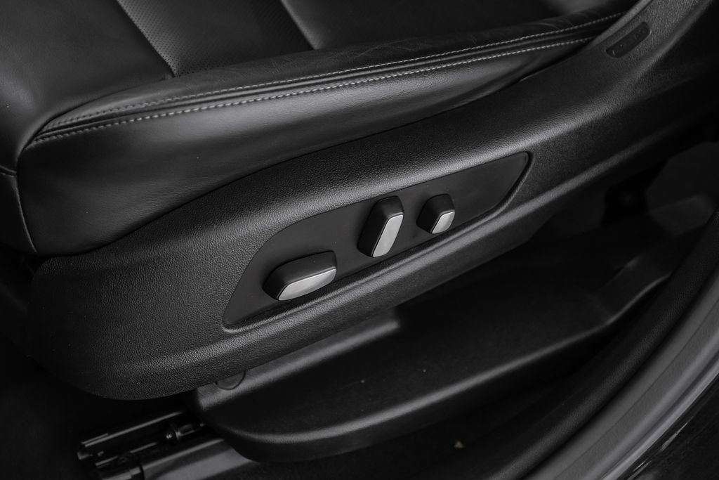 Used 2020 Cadillac XT6 Sport AWD/4WD image 35