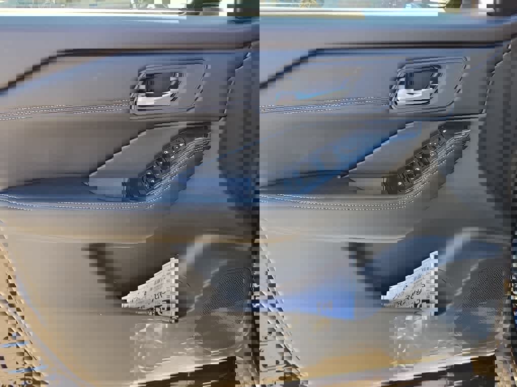 New 2026 Nissan Rogue SV image 9