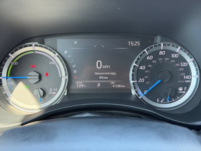 Used 2023 Toyota Highlander XLE FWD image 11